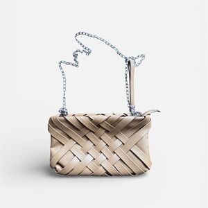 Elegant Tan Woven Shoulder Bag, brand new